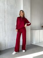 Женский Бордовый Трикотажный Костюм с Лампасами - Кофта с Широким Воротником + Штаны Палаццо