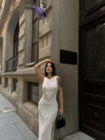 Женское Летнее Молочное Платье Миди - Ажурное без Рукавов с Разрезом на Ноге