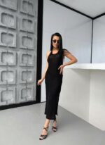 Женская Полупрозрачная Вязаная Пляжная Черная Туника из Сеточки с Открытой Спиной и Разрезом на Ноге