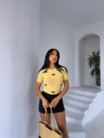 Женская Классическая Трикотажная Желтая Футболка с Бантиками