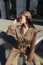 Женский Свободный Шелковый Костюм Роки Тройка Золотого Цвета в Принт Узор - Рубашка + Штаны + Платок