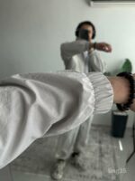 Мужской Серый Спортивный Костюм Плащевка на Молнии и Зятяжках - Свободного Кроя с Белыми Лампасами