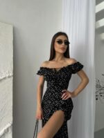 Женское Летнее Черное Платье Миди с Цветочным Принтом и Разрезом на Ноге