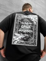 Мужская Черная Футболка Свободного Кроя Carpet Ковер на Спине