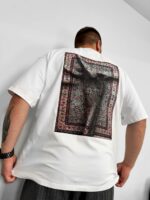 Мужская Белая Футболка Carpet Свободного Кроя с Принтом Ковер на Спине