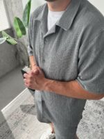 Мужской Серый Летний Костюм Рубашка Шорты Оверсайз из Фактурной Ткани
