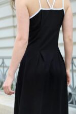 Женское Длинное Черное Платье-Майка Свободного Кроя с Окантовкой