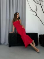 Женское Легкое Длинное Красное Платье на Бретелях с Шнуровкой на Спине