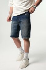 Мужские Свободные Прямые Темно-Синие Джинсовые Шорты с Потертостями