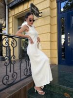 Женское Длинное Белое Платье Макси без Рукавов у Фактурную Полоску