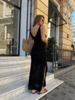 Женское Длинное Силуэтное Черное Летнее Платье с Сеточкой на Животе и Разрезом Сбоку