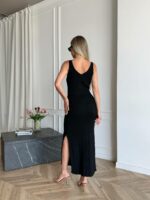 Женское Летнее Черное Платье - Длинное из Фактурной Ткани с Разрезом Сбоку