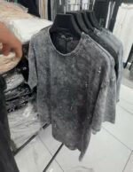 Женская Серая Футболка Варенка Свободного Кроя с Камнями Стразами