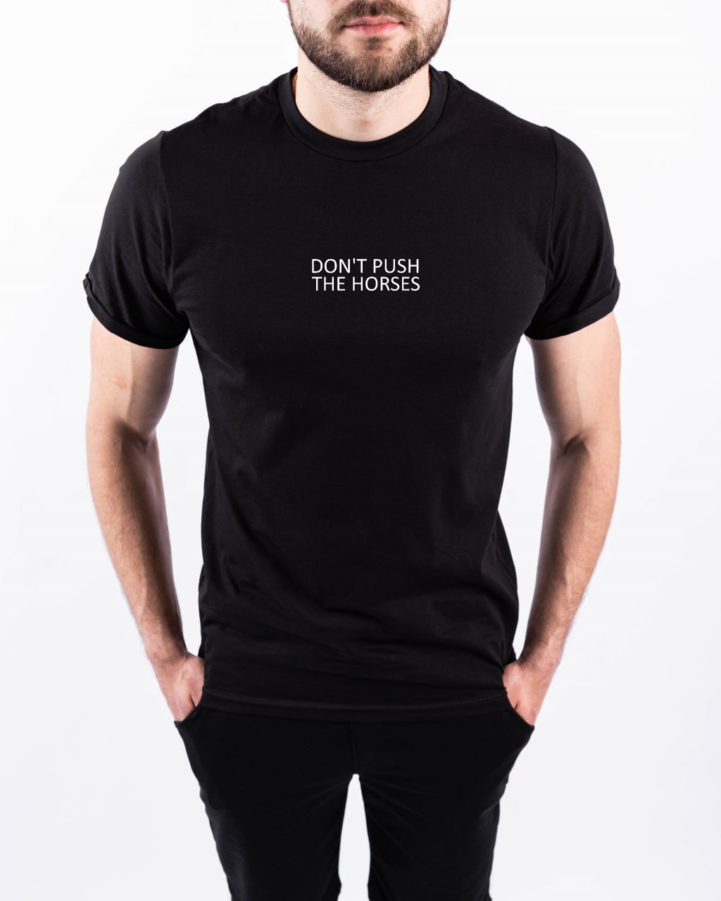 photo_2025-07-28_09-52-25 Мужская Базовая Хлопковая Черная Футболка с Надписью "Don't Push The Horses"