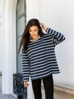 Женский Черный Лонгслив Оверсайз в Белую Полоску