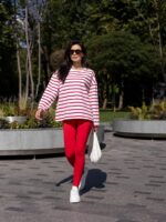 Женский Белый Лонгслив Оверсайз в Красную Полоску