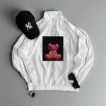 Мужская Свободная Белая Ветровка Олимпийка с Кантом и Принтом Kaws на Спине