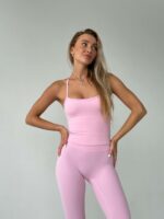 Женская Базовая Розовая Майка на Тонких Бретелях с Чашечками