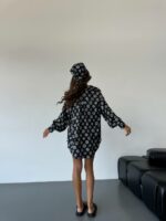 Женский Шелковый Летний Черно-Белый Костюм Комплект Четверка в Принт - Топ + Шорты + Рубашка + Бандана