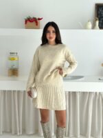 Женский Мягкий Трикотажный Бежевый Костюм (Кофта + Юбка)