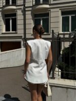 Женский Белый Костюм с Разрезами на Талии (Жилетка + Шорты)