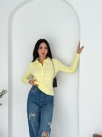 Женская Базовая Трикотажная Желтая Кофта Поло с Воротником на Пуговицах