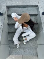 Женский Базовый Бежевый Костюм - Кофта Бомбер на Молнии + Широкие Штаны