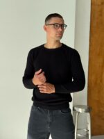 Мужской Базовый Черный Свитер с Круглым Вырезом Горловины
