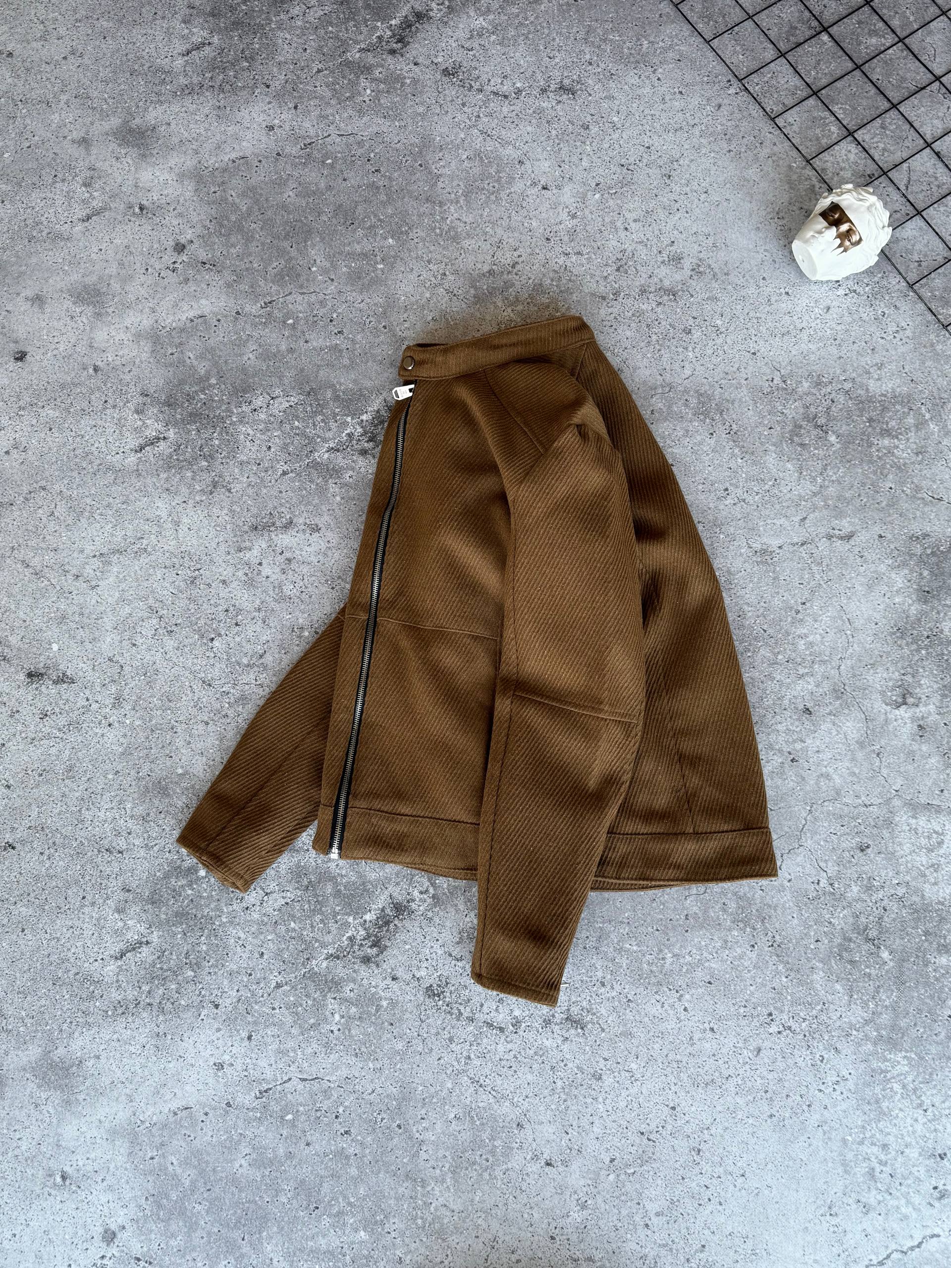 photo_2025-09-12_16-04-12 (2) Мужская Демисезонная Коричневая Куртка - Классическая на Молнии