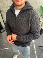 Мужской Теплый Графитовый Свитер Оверсайз с Высокой Горловиной на Замке и Рельефным Узором Косичка