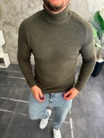 Мужской Серый Свитер с Высокой Двойной Горловиной и Ребрами на Рукавах