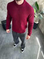 Мужской Теплый Базовый Бордовый Свитер Свободного Кроя со Спущенным Плечом