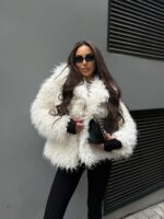 Женская Объемная Пушистая Кучерявая Белая Шуба под Барашка