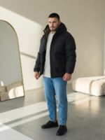 Мужская Зимняя Черная Куртка с Капюшоном - Стеганая Дутик с Накладными Карманами