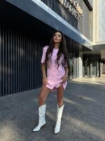 Женское Трикотажное Розовое Платье Мини на Пуговицах с Короткими Рукавами