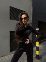Женский Велюровый Черный Костюм Двойка - Укороченная Кофта на Молнии + Штаны Клеш