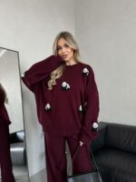 Женский Трикотажный Бордовый Костюм Оверсайз с Пандами - Комплект Свитер Штаны