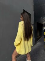 Женский Удлиненный Вязаный Желтый Свитер Оверсайз Рваный