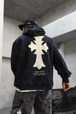 Мужское Черное Вареное Худи Оверсаз с Принтом Крестом на Спине