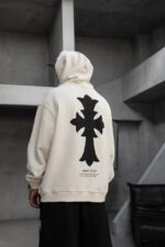 Мужское Черное Вареное Худи Оверсаз с Принтом Крестом на Спине