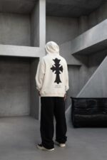 Мужское Черное Вареное Худи Оверсаз с Принтом Крестом на Спине