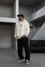 Мужское Черное Вареное Худи Оверсаз с Принтом Крестом на Спине