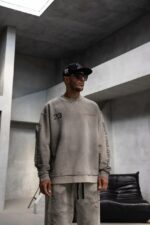 Мужской Серый Вареный Свитшот Оверсайз с Принтом на Спине и Рукавах