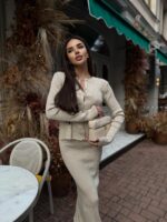 Женский Элегантный Бежевый Костюм - Жакет на Пуговицах + Юбка Макси