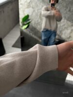 Мужской Трикотажный Бежевый Свитшот Свободного Кроя с Надписью