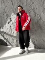 Мужская Зимняя Красная Дутая Куртка с Капюшоном и Лампасами