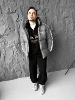 Мужская Зимняя Серая Дутая Куртка с Капюшоном и Лампасами