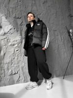 Мужская Зимняя Черная Дутая Куртка с Капюшоном и Лампасами