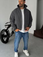 Мужская Демисезонная Темно-Серая Куртка под Горло на Подкладке