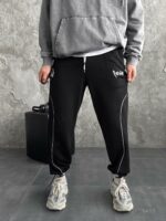 Мужские Широкие Черные Спортивные Штаны с Кантом и Фиксаторами Внизу